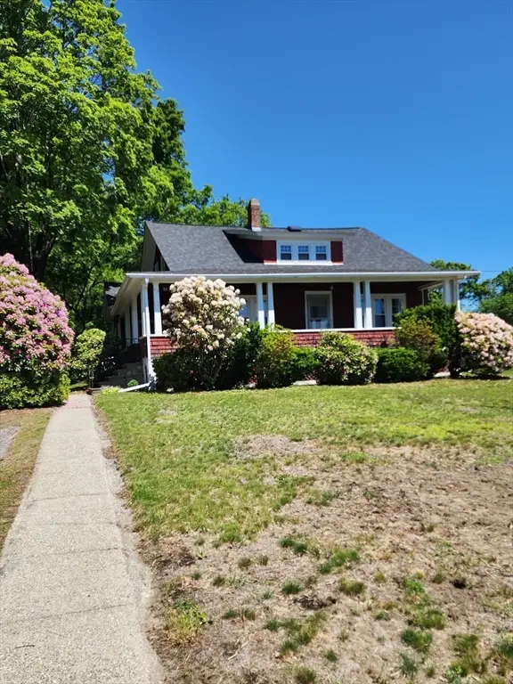 72 W Main St, Dudley, MA 01571 - #2