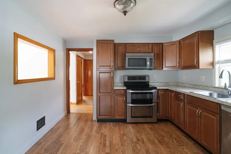 367 Lynnfield St, Peabody, MA 01960 - #3