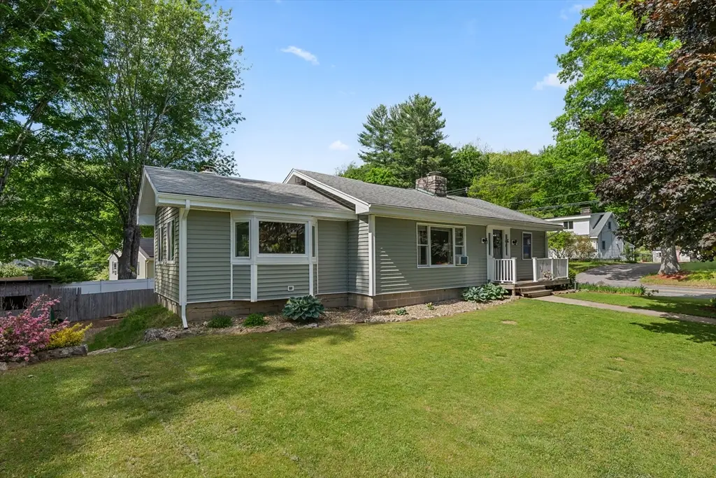 2 Highland Ave, Charlton, MA 01507 - #1