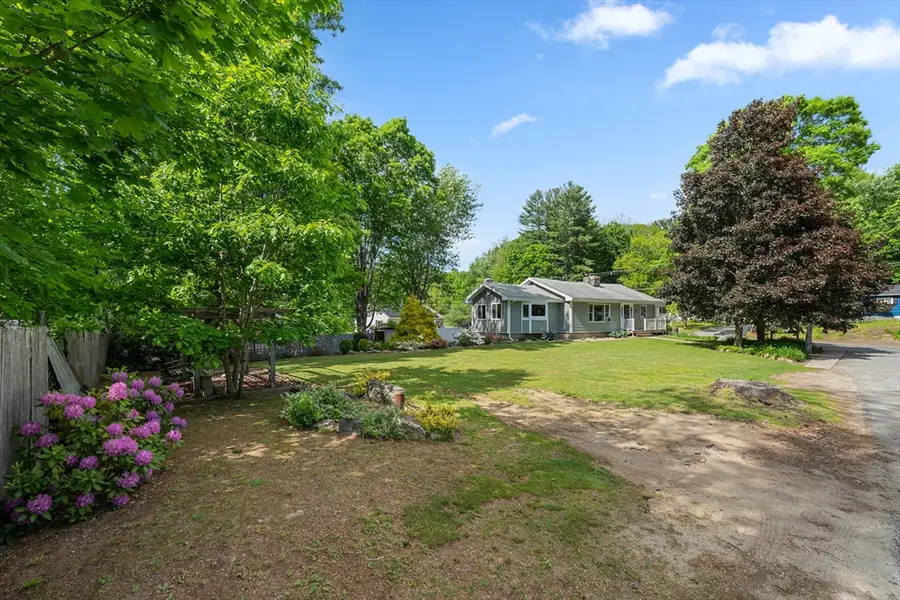 2 Highland Ave, Charlton, MA 01507 - #2