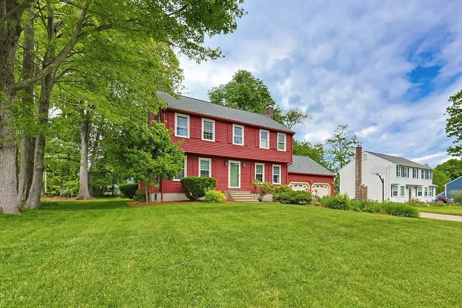 37 Jillson Cir, Milford, MA 01757 - #2