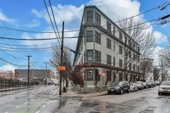 432 Norfolk Street #4C, Somerville, MA 02143