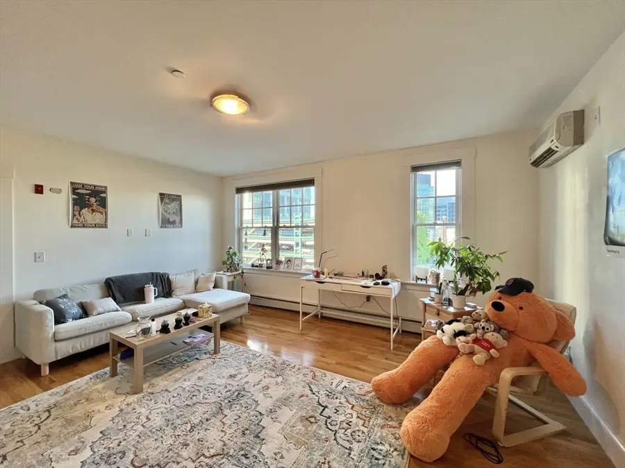 432 Norfolk Street #4C, Somerville, MA 02143 - #3