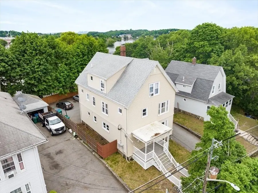 11 Fernwood Ave, Lynn, MA 01904 - #3