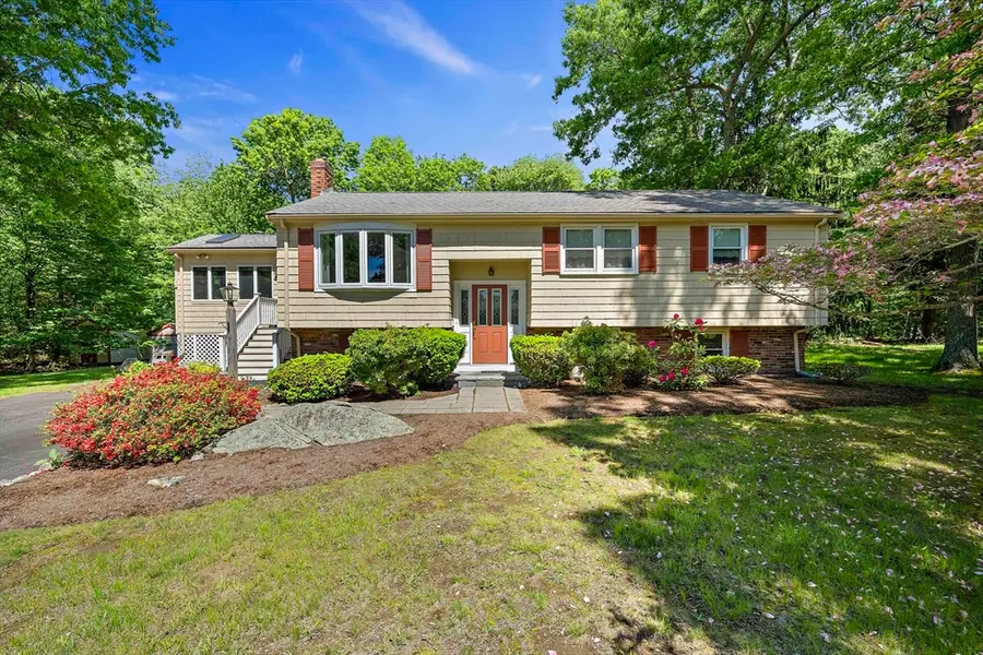 156 Third St, Stoughton, MA 02072 - #2