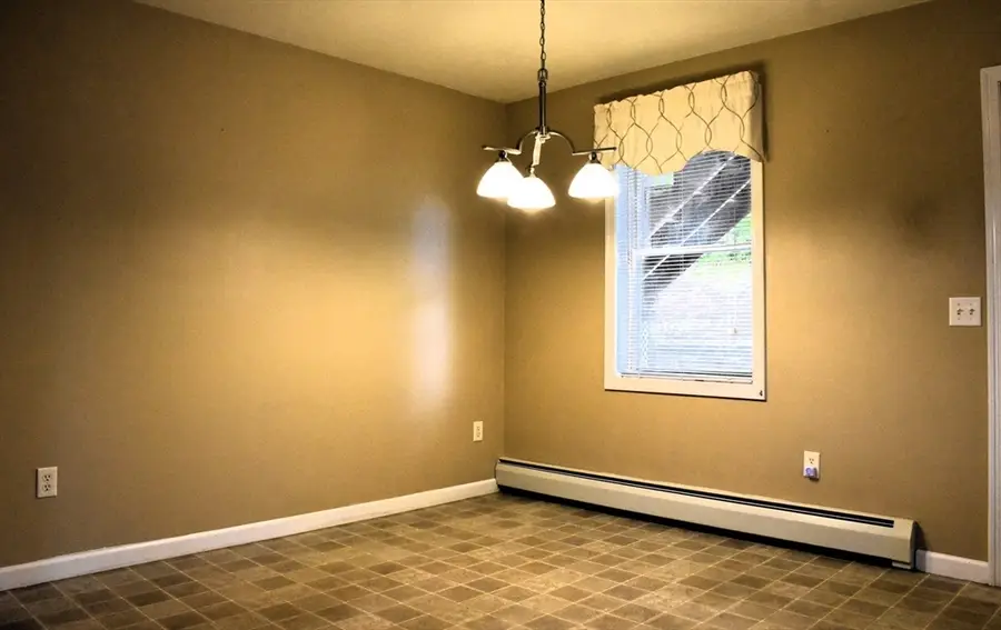 25 George Street #2, Dudley, MA 01571 - #3