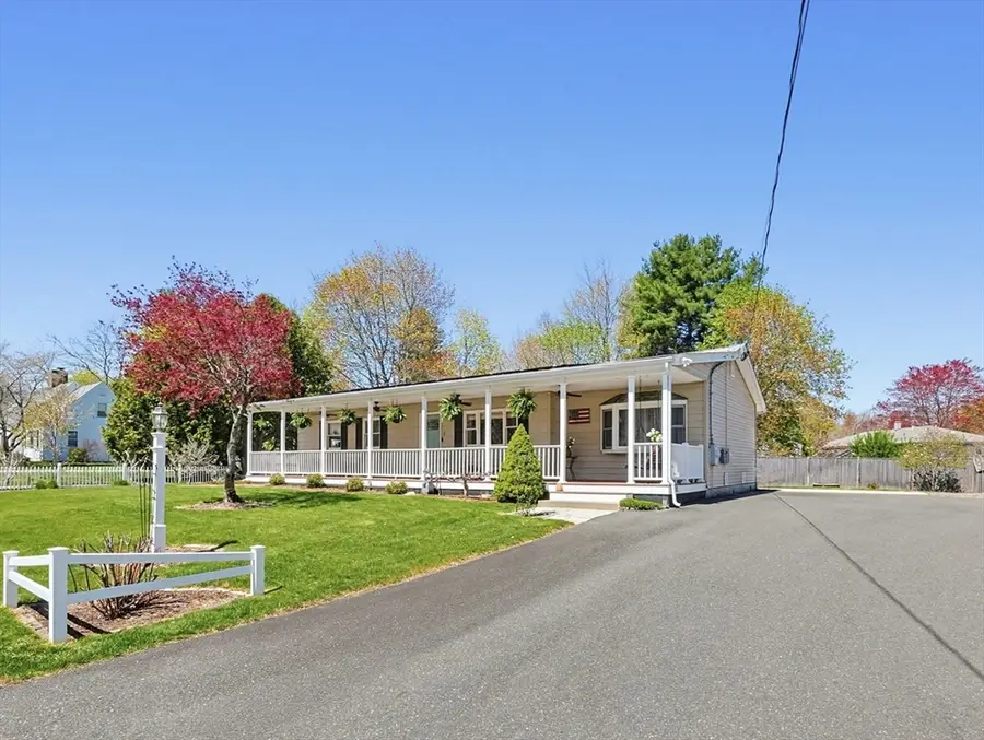 6 Haverstock Rd, Franklin, MA 02038 - #3