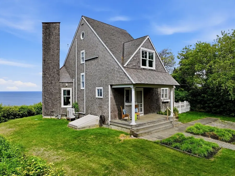 22 Indian Trl, Sagamore Beach, MA 02562 - #3