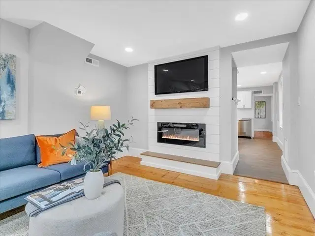 42 School St #2, Salem, MA 01970 - #2