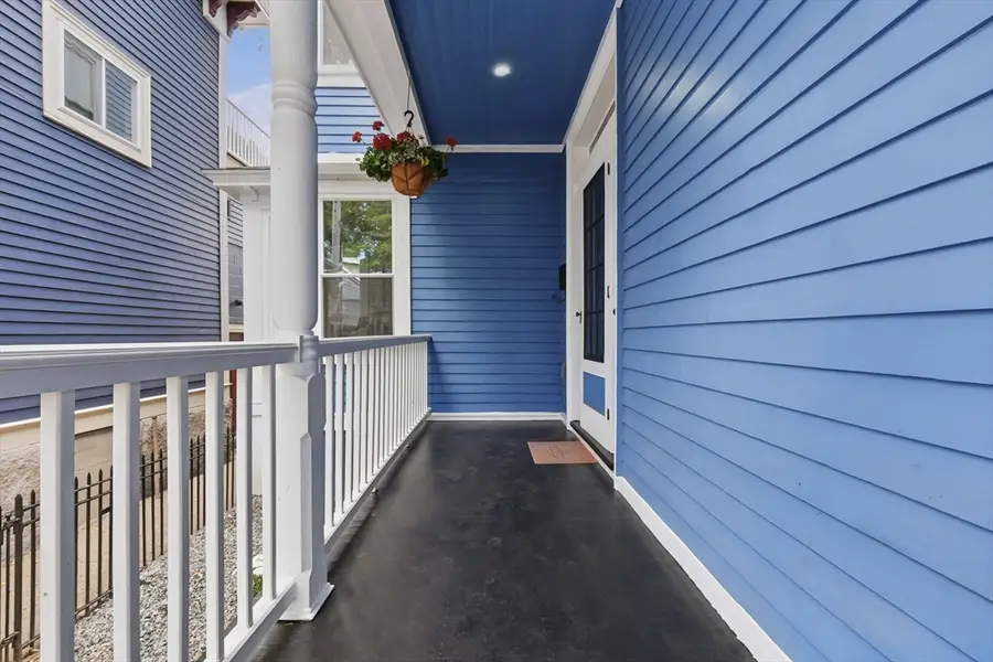7 1/2 Pleasant St, Salem, MA 01970 - #2