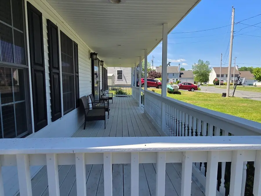 4 Panarelli Way, Webster, MA 01570 - #2