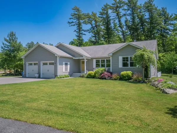 23 Maris Ln, Dighton, MA 02764