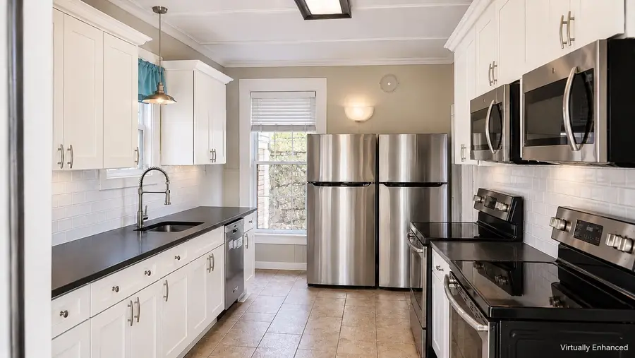 3 Pearl St, Plymouth, NH 03264 - #3