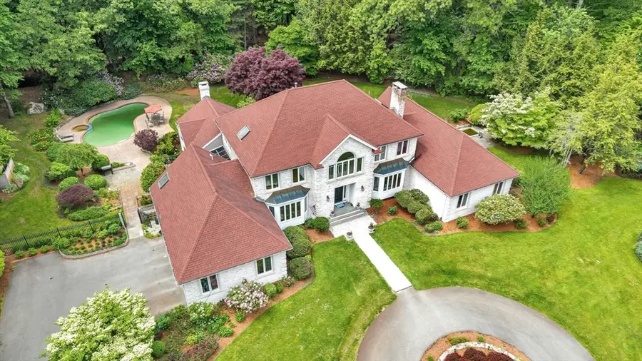 784 Strawberry Hill Rd, Concord, MA 01742 - #3