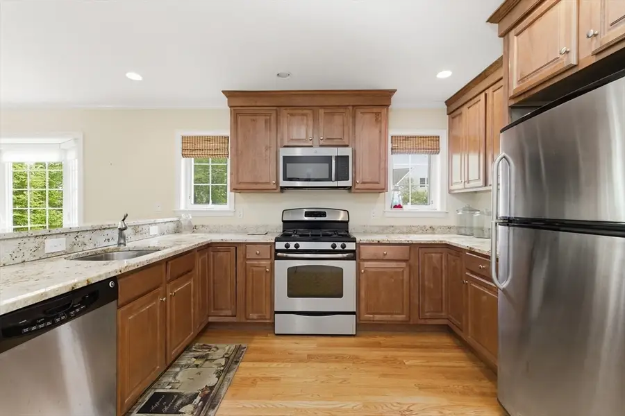 15 Midfield Dr #15, Rockland, MA 02370 - #3