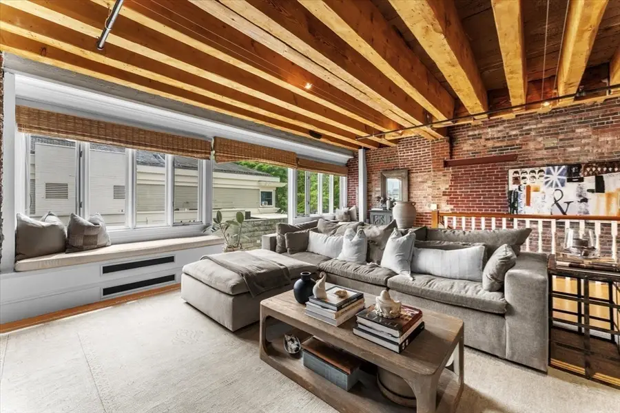 36 Commercial Wharf #2, Boston, MA 02110 - #2