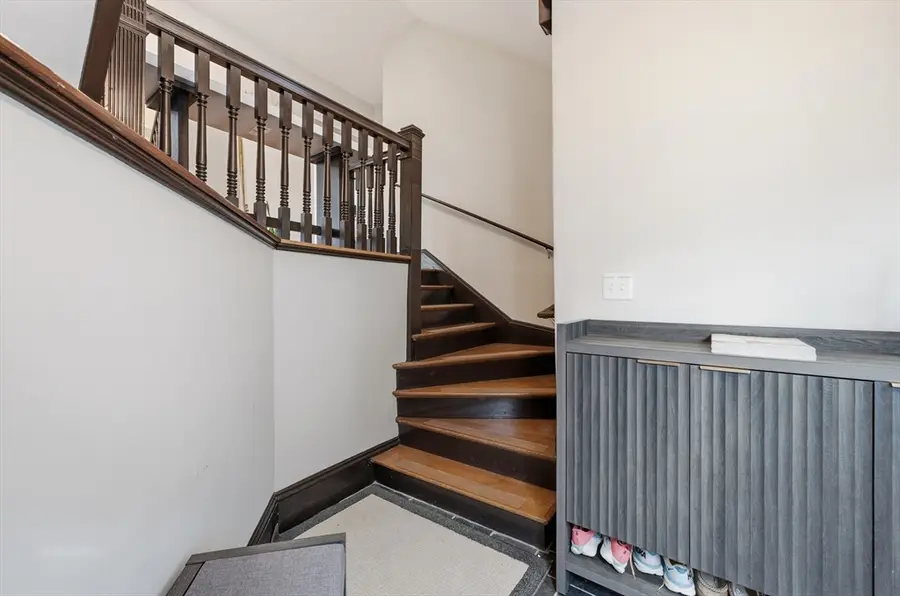 36-38 Florence St #38, Boston, MA 02131 - #2