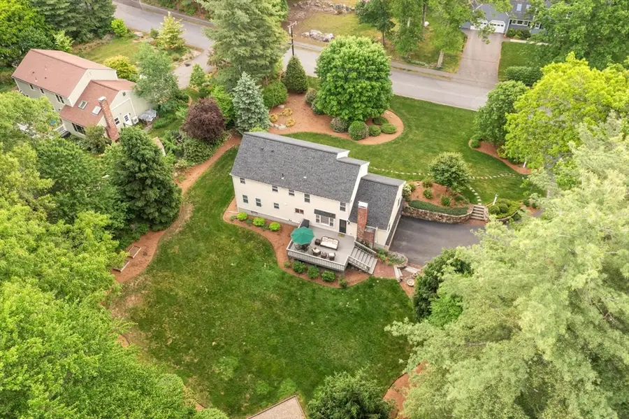 19 Lincoln Dr, Acton, MA 01720 - #2