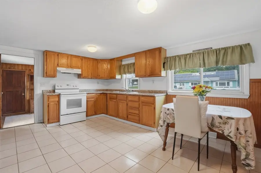 18 Rockwood Lane, Lawrence, MA 01843 - #3