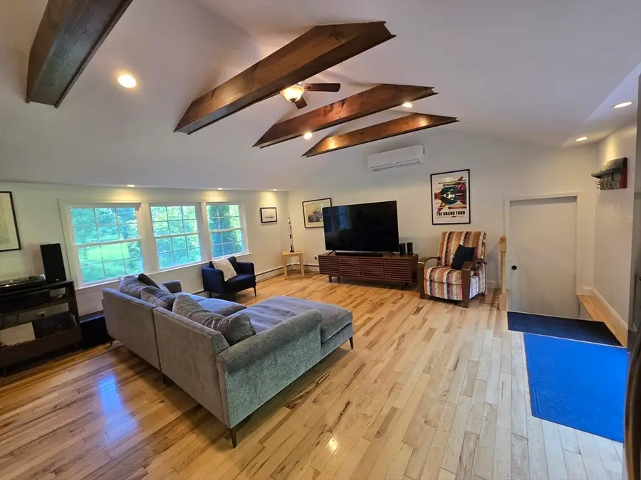 8 Park Ln, Harvard, MA 01451 - #3
