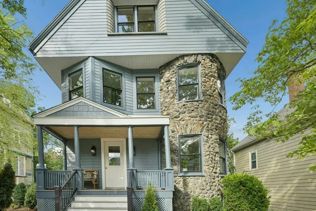 34 Addison St, Arlington, MA 02476 - #1