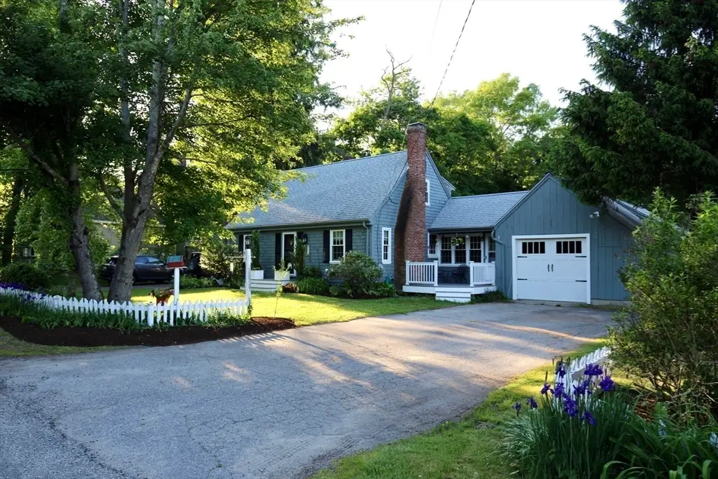 86 Taunton St, Lakeville, MA 02347 - #1