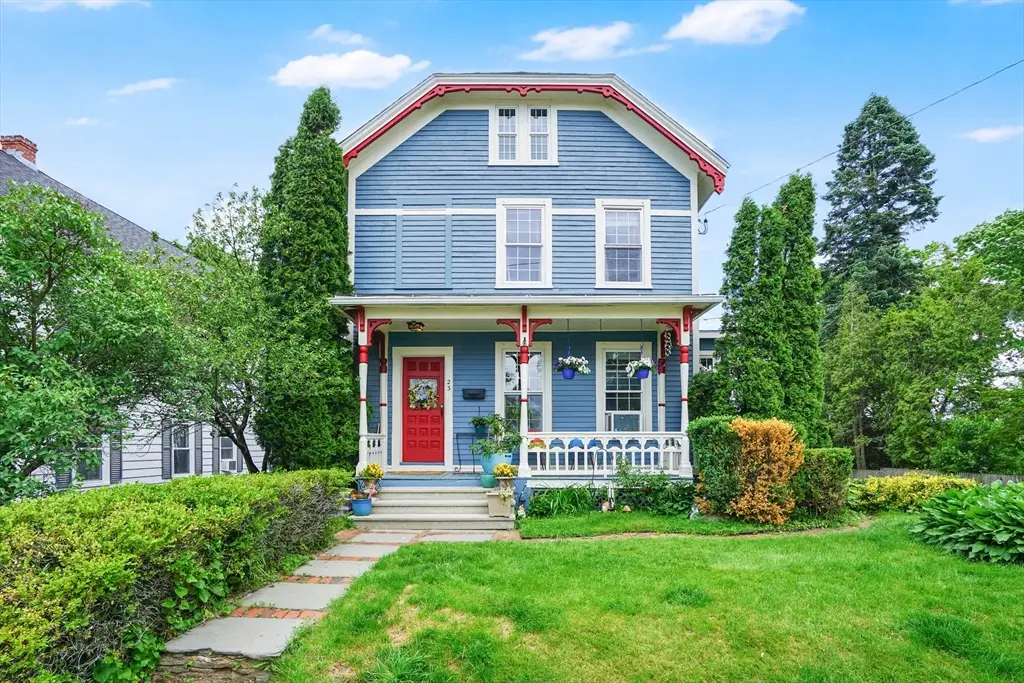 23 Oakes Ave, Southbridge, MA 01550 - #1