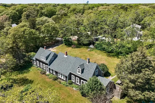 95 Queen Anne Dr, Eastham, MA 02642