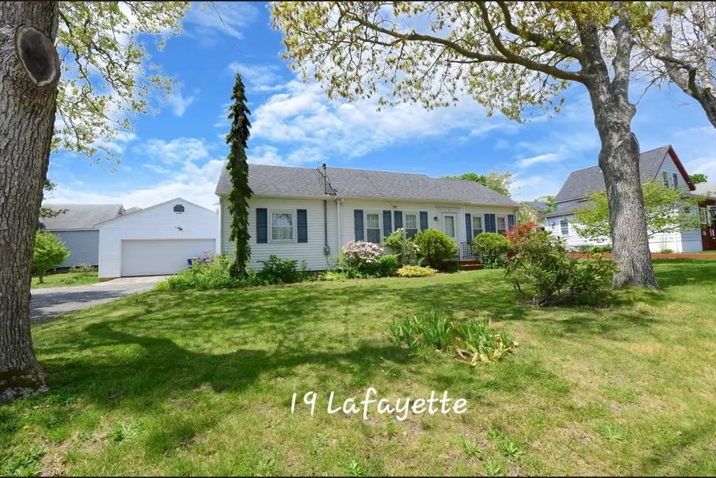 19 Lafayette Ave, Bourne, MA 02532 - #1