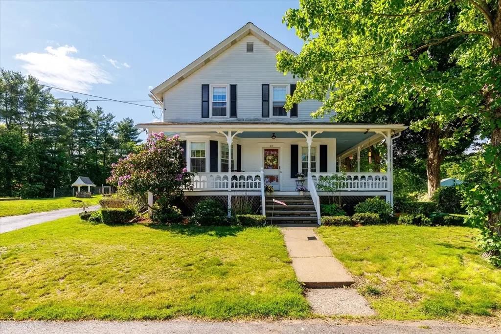 28 Margaret St, Southbridge, MA 01550 - #1