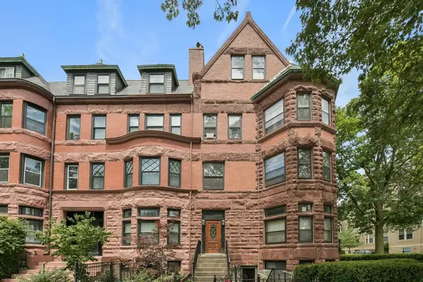 1774 Beacon Street #6, Brookline, MA 02445