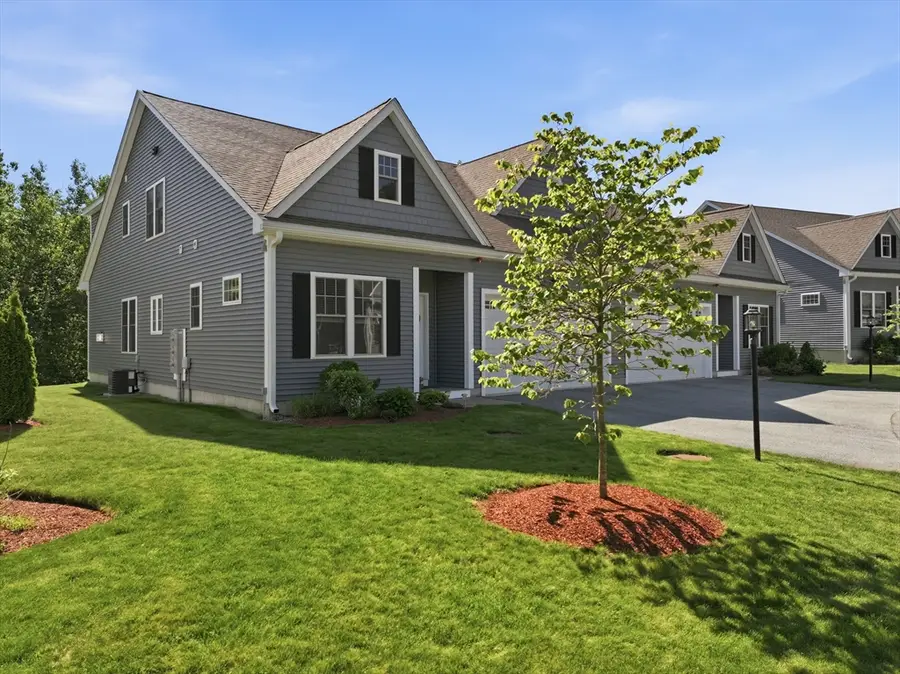 705 Southwood Lane #705, Clinton, MA 01510 - #2