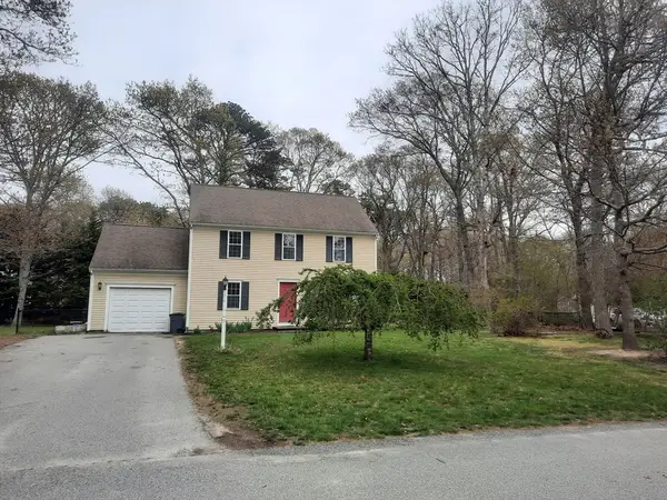 8 Patricks Way, Sandwich, MA 02644