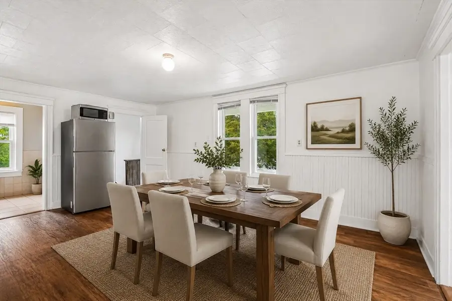 21 Miller St, Blackstone, MA 01504 - #3
