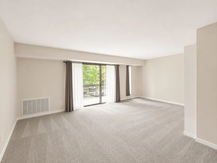1461 Pawtucket Blvd #3-5, Lowell, MA 01854 - #2