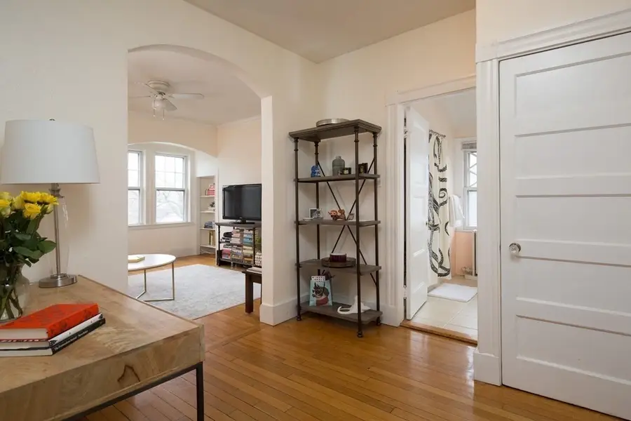 15 Braemore Rd #5, Boston, MA 02135 - #3