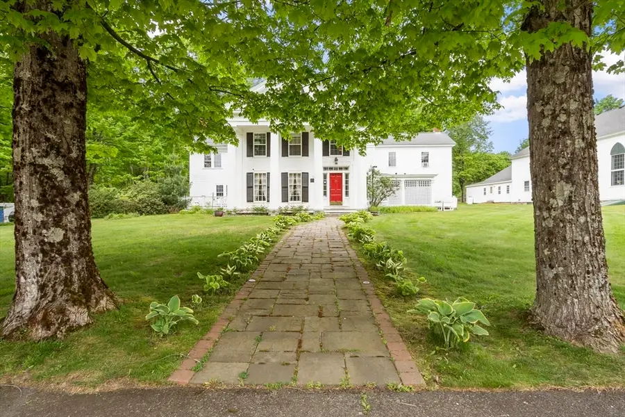 19 N Main St, Petersham, MA 01366 - #3