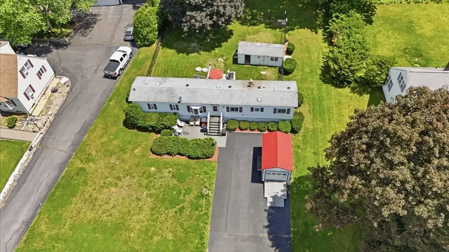 8 Donahue Ln, North Grafton, MA 01536 - #3