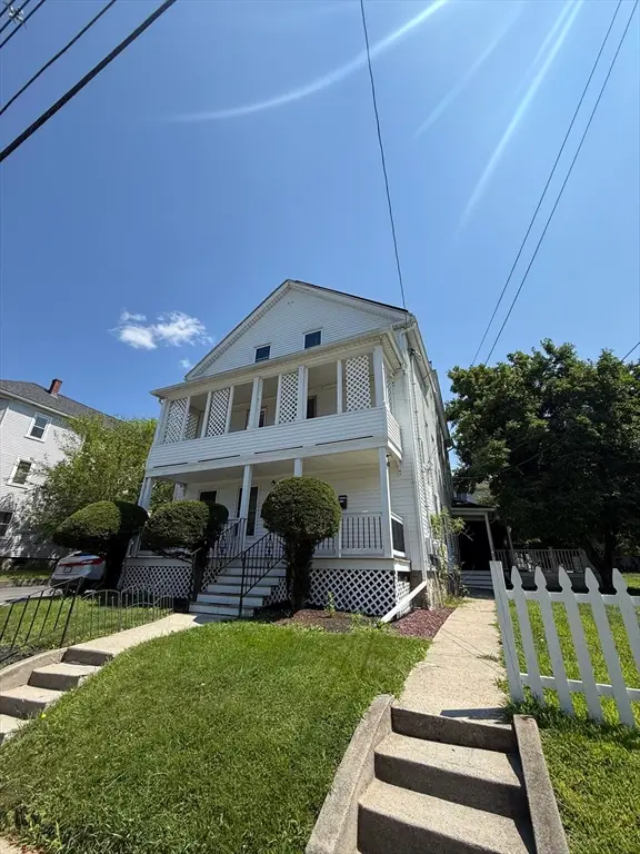 45 Elm St, Webster, MA 01570 - #2