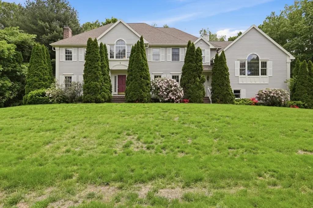 4 Farnham Circle, Andover, MA 01810 - #1
