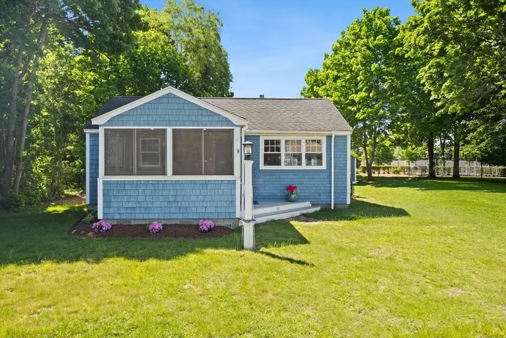 111 Hartford Rd, Marshfield, MA 02050 - #1