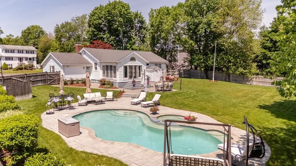 15 Fernwood Road, Saugus, MA 01906 - #1