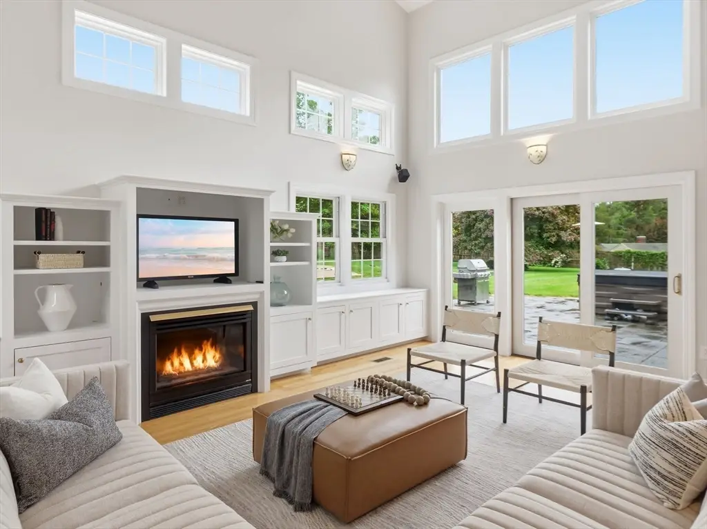 22 Alden Rd, Andover, MA 01810 - #1