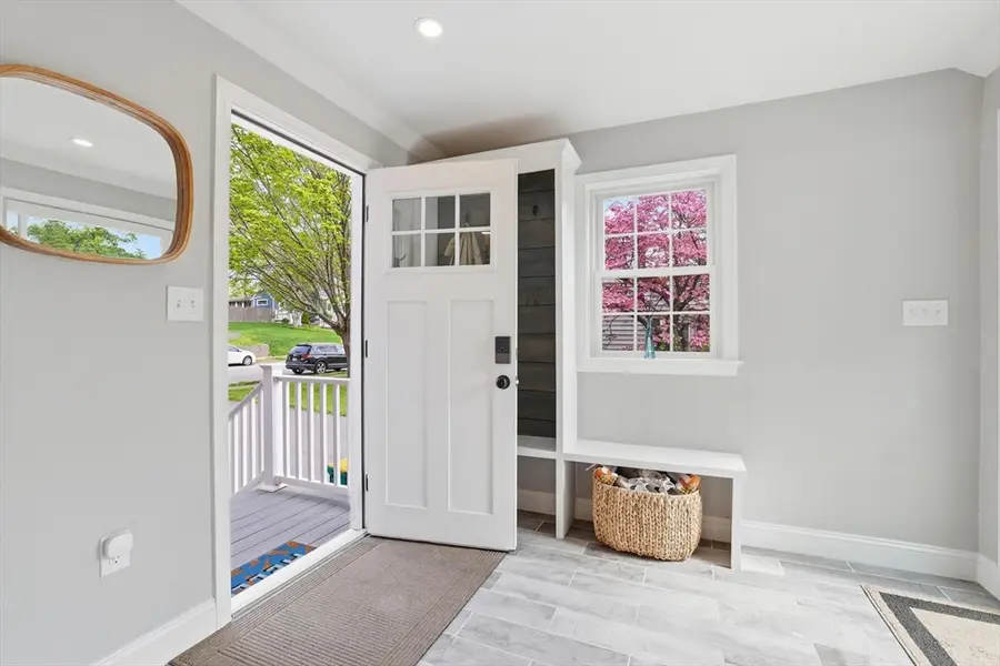 62 Fulton St, Norwood, MA 02062 - #3
