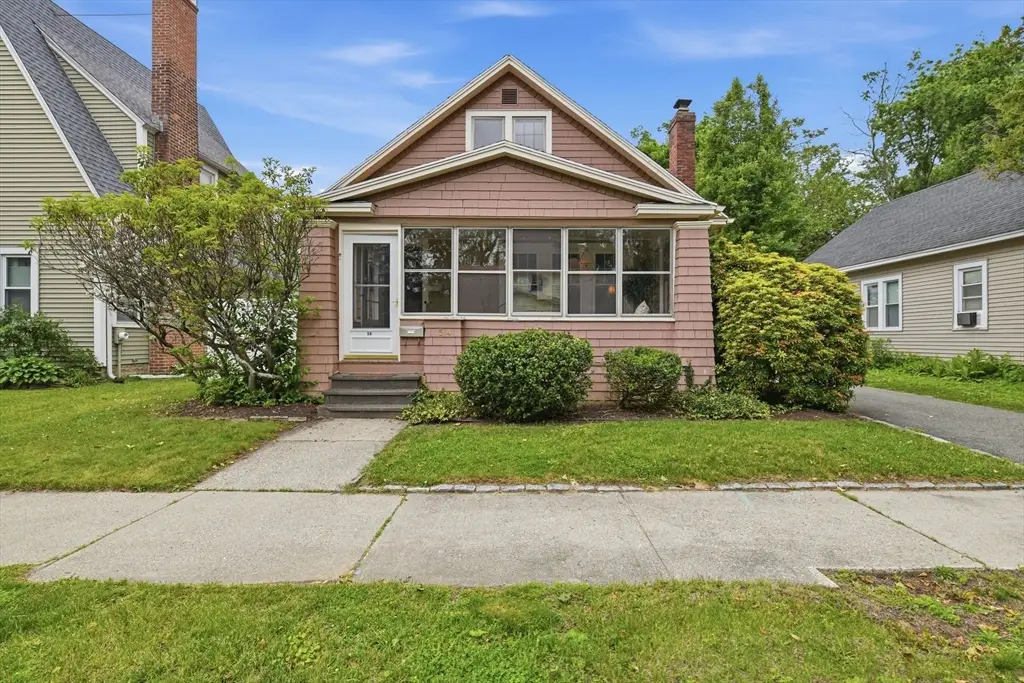 54 Thorndyke St, Springfield, MA 01118 - #1
