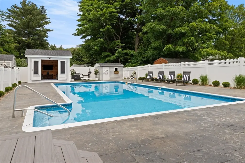 191 Lions Mouth Rd, Amesbury, MA 01913 - #1