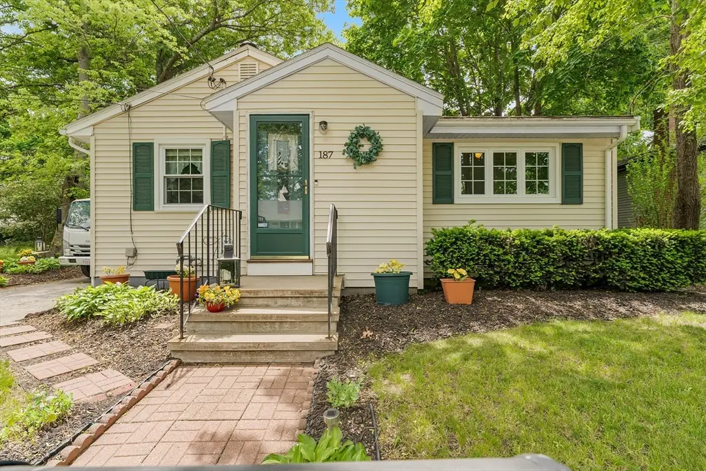 187 Riverview St, Brockton, MA 02302 - #1