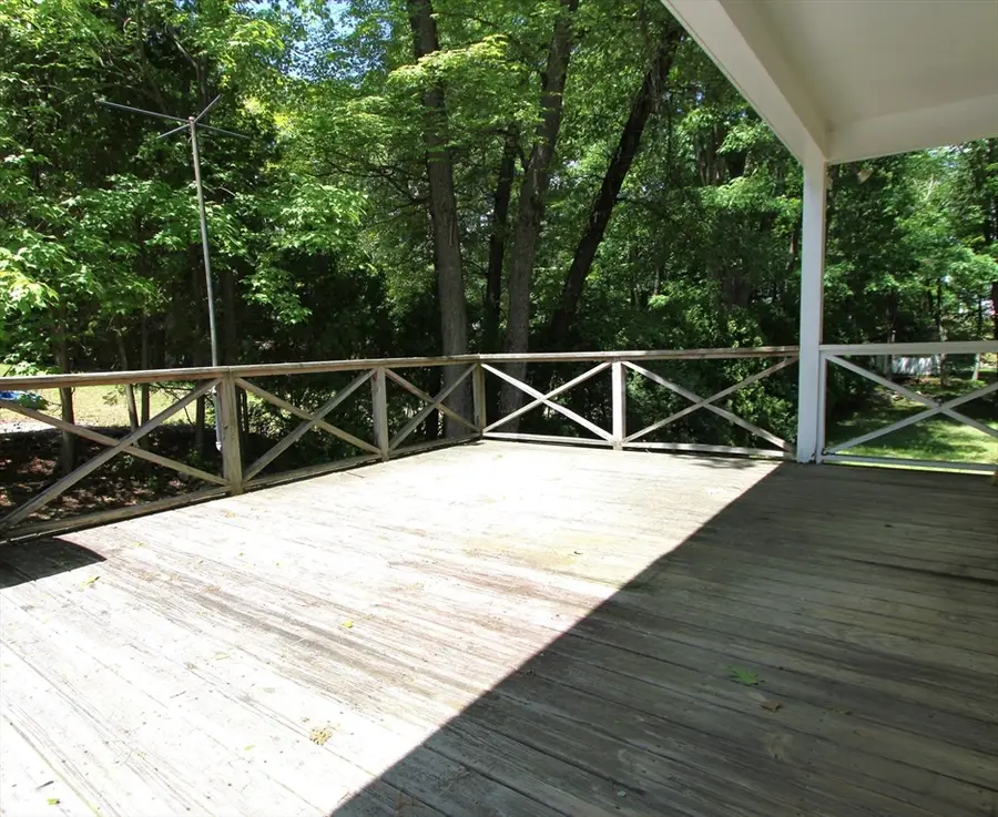 80 Pine Valley Dr, Dracut, MA 01826 - #2