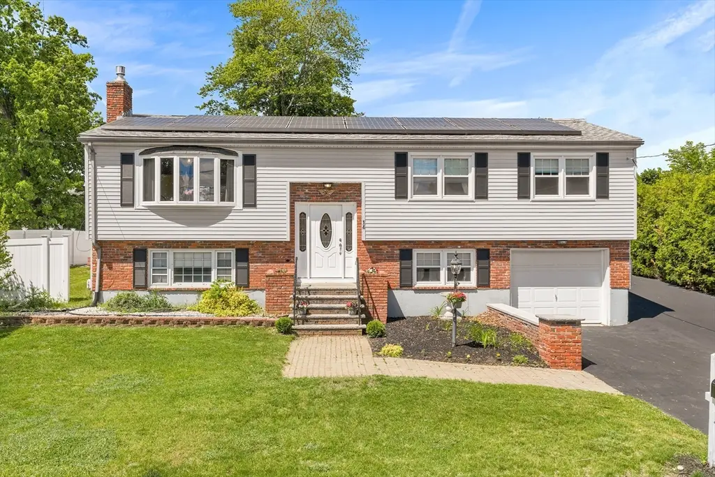 14 Weybossett St, Methuen, MA 01844 - #1