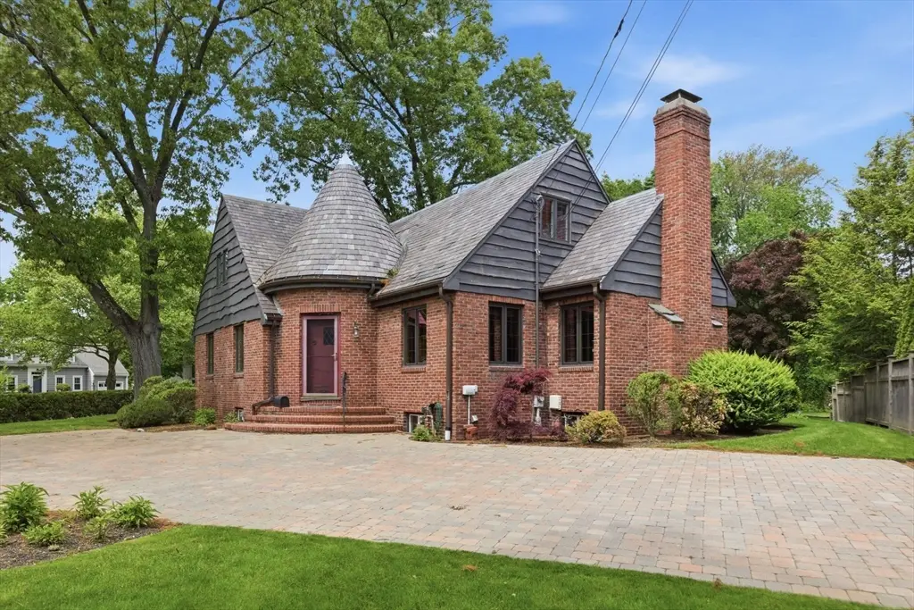 127 Larchmont Road, Melrose, MA 02176 - #1